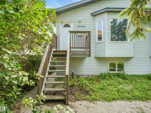 12027 105 Street Nw, Edmonton, AB - Outdoor