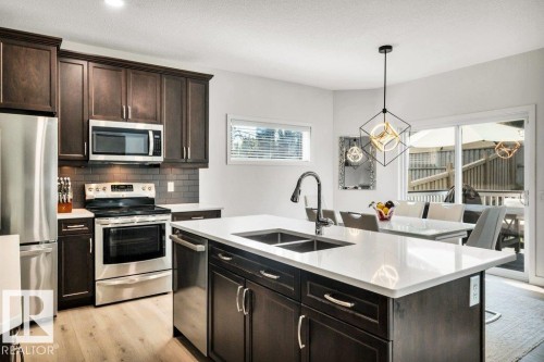 76 Everitt Drive, St. Albert, AB - Indoor Photo Showing Kitchen With Double Sink With Upgraded Kitchen