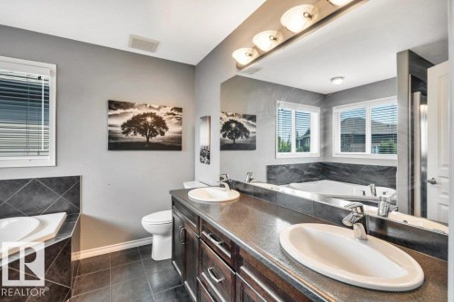 76 Everitt Drive, St. Albert, AB - Indoor Photo Showing Bathroom