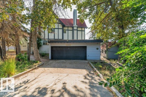 8638 Saskatchewan Drive Nw, Edmonton, AB - Outdoor
