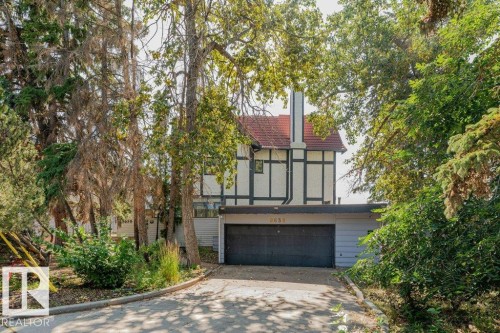8638 Saskatchewan Drive Nw, Edmonton, AB - Outdoor