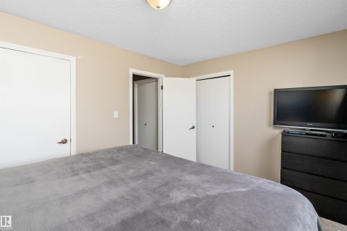 269 Centennial Drive, Wetaskiwin, AB - Indoor Photo Showing Bedroom