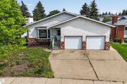 11327 25 Avenue NW  Edmonton, AB T6J 5J1