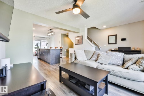 3019 151 Avenue Nw, Edmonton, AB - Indoor Photo Showing Living Room