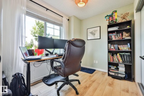 3019 151 Avenue Nw, Edmonton, AB - Indoor Photo Showing Office