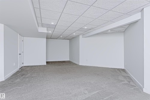 536 Highland Drive, Sherwood Park, AB - Indoor Photo Showing Other Room