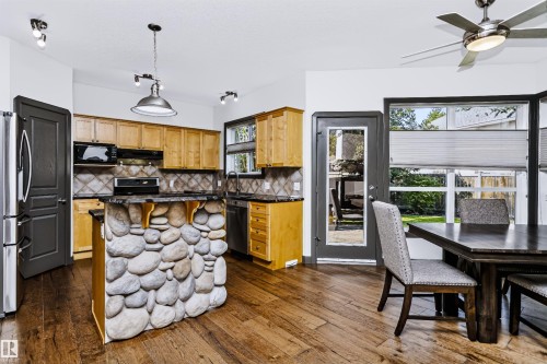 536 Highland Drive, Sherwood Park, AB - Indoor