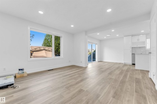 336 Wild Rose Way Nw, Edmonton, AB - Indoor