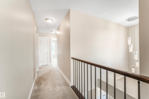 13525 162A Avenue Nw, Edmonton, AB - Indoor Photo Showing Other Room