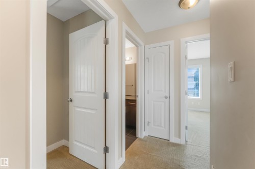 13525 162A Avenue Nw, Edmonton, AB - Indoor Photo Showing Other Room