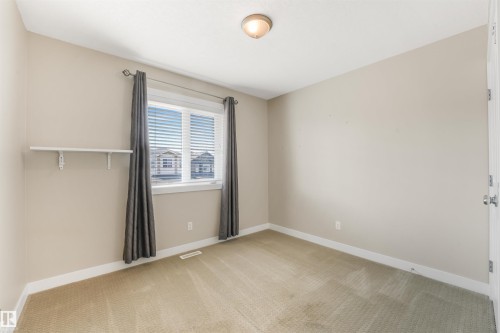 13525 162A Avenue Nw, Edmonton, AB - Indoor Photo Showing Other Room