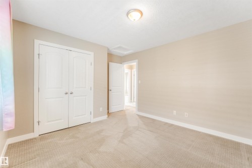 13525 162A Avenue Nw, Edmonton, AB - Indoor Photo Showing Other Room
