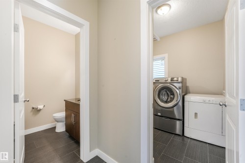 13525 162A Avenue Nw, Edmonton, AB - Indoor Photo Showing Laundry Room