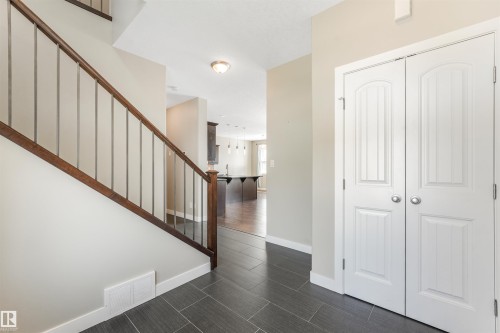 13525 162A Avenue Nw, Edmonton, AB - Indoor Photo Showing Other Room