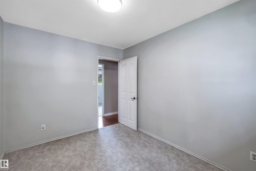 14928 69 Street Nw, Edmonton, AB - Indoor Photo Showing Other Room