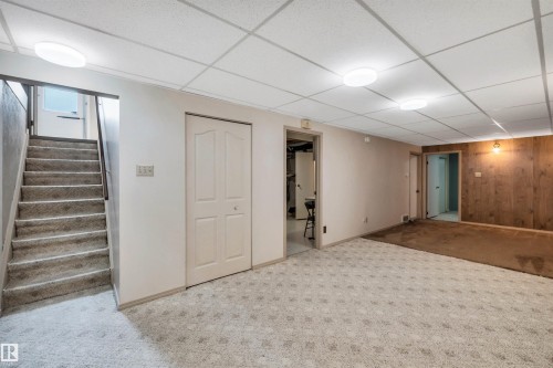14928 69 Street Nw, Edmonton, AB - Indoor