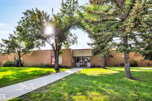 14928 69 Street Nw, Edmonton, AB - Outdoor