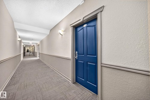 16311 95 Street Nw, Edmonton, AB - Indoor Photo Showing Other Room