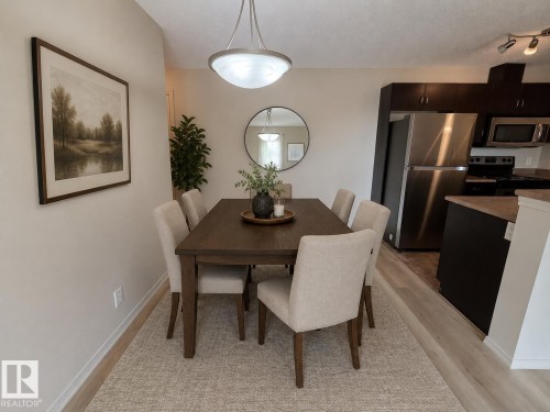 #223 1180 Hyndman Rd Nw, Edmonton, AB - Indoor Photo Showing Dining Room