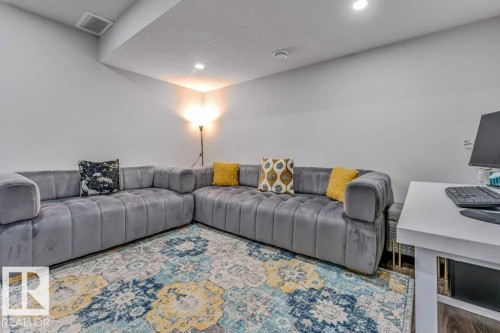 9445 Colak Lane Sw, Edmonton, AB - Indoor Photo Showing Other Room