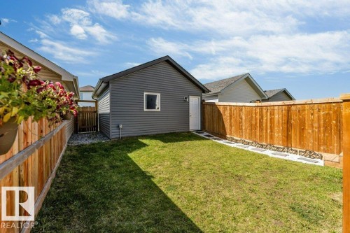 9445 Colak Lane Sw, Edmonton, AB - Outdoor