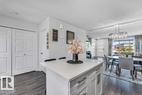 9445 Colak Lane Sw, Edmonton, AB - Indoor Photo Showing Dining Room