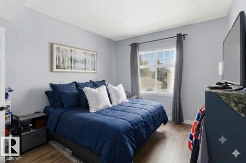 #11 1179 Summerside Dr Sw, Edmonton, AB - Indoor Photo Showing Bedroom