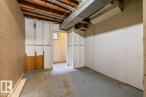 10415 98 Avenue, Fort Saskatchewan, AB - Indoor Photo Showing Basement