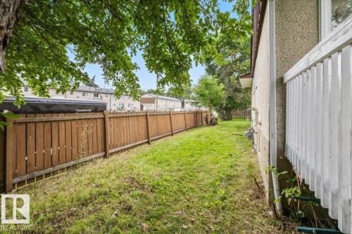 10415 98 Avenue, Fort Saskatchewan, AB - Outdoor