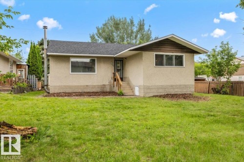 10415 98 Avenue, Fort Saskatchewan, AB - Outdoor