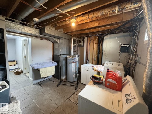 10216 108 Avenue, Westlock, AB - Indoor Photo Showing Basement