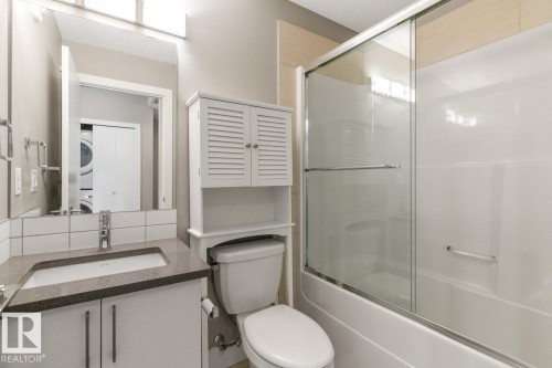 4 Piece Bathroom. - #203 10006 83 Av Nw, Edmonton, AB - Indoor Photo Showing Bathroom