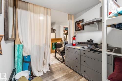 202 Spruce Glen, Spruce Grove, AB - Indoor
