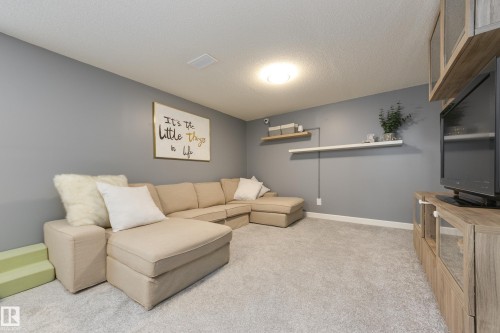 7904 13 Avenue Sw, Edmonton, AB - Indoor