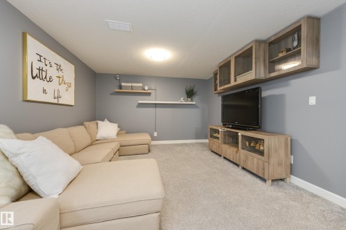 7904 13 Avenue Sw, Edmonton, AB - Indoor Photo Showing Living Room