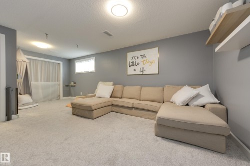 7904 13 Avenue Sw, Edmonton, AB - Indoor