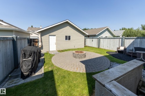 7904 13 Avenue Sw, Edmonton, AB - Outdoor With Exterior