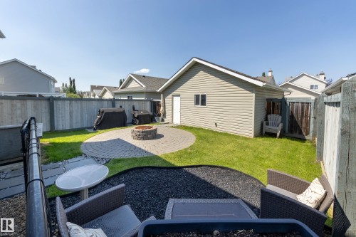 7904 13 Avenue Sw, Edmonton, AB - Outdoor