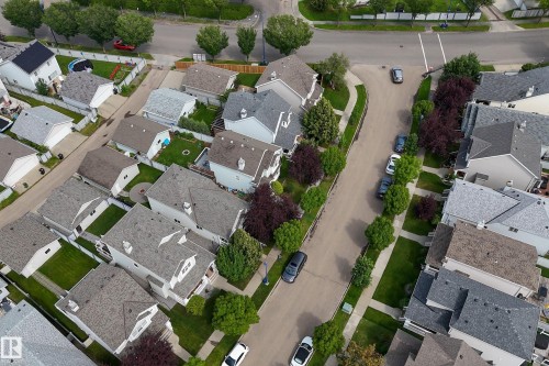 7904 13 Avenue Sw, Edmonton, AB - Outdoor With View
