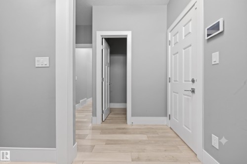 1305 Hainstock Way Sw, Edmonton, AB - Indoor Photo Showing Other Room