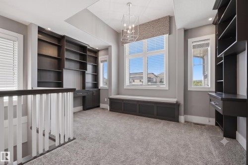 1305 Hainstock Way Sw, Edmonton, AB - Indoor Photo Showing Other Room