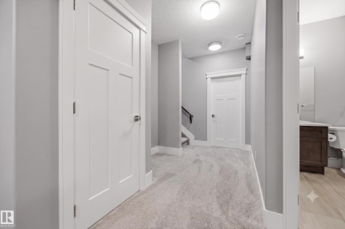 1305 Hainstock Way Sw, Edmonton, AB - Indoor Photo Showing Other Room