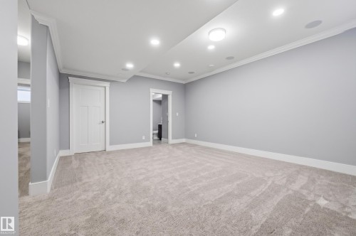 1305 Hainstock Way Sw, Edmonton, AB - Indoor Photo Showing Other Room