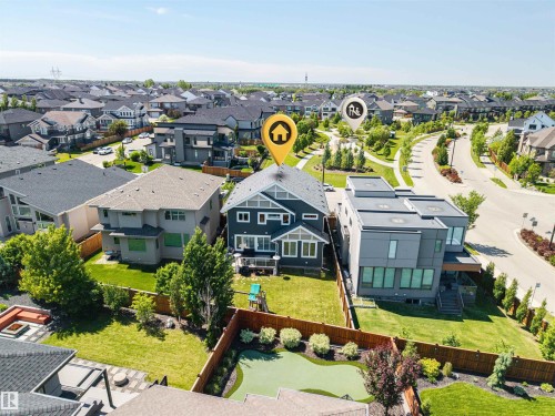 1305 Hainstock Way Sw, Edmonton, AB - Outdoor