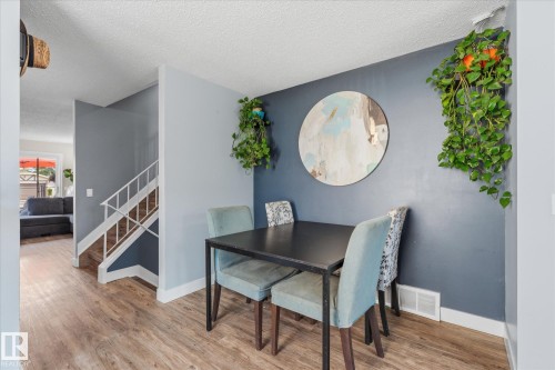 79 Greystone Drive, Spruce Grove, AB - Indoor Photo Showing Dining Room