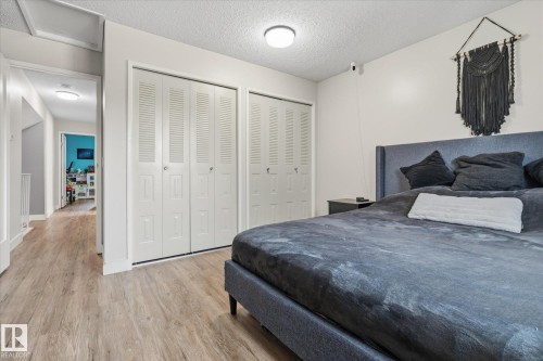 79 Greystone Drive, Spruce Grove, AB - Indoor Photo Showing Bedroom