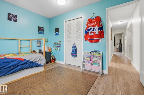 79 Greystone Drive, Spruce Grove, AB - Indoor Photo Showing Bedroom