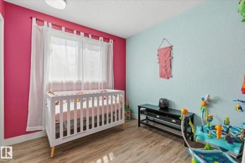 79 Greystone Drive, Spruce Grove, AB - Indoor Photo Showing Bedroom