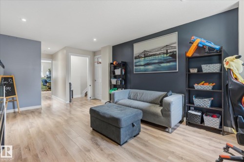 79 Greystone Drive, Spruce Grove, AB - Indoor Photo Showing Other Room