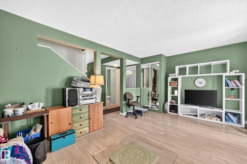 14029 30 Street Nw, Edmonton, AB - Indoor